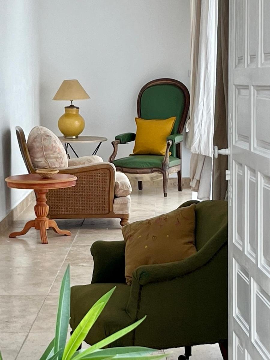 Symphonie Meuble * Greoux-les-Bains